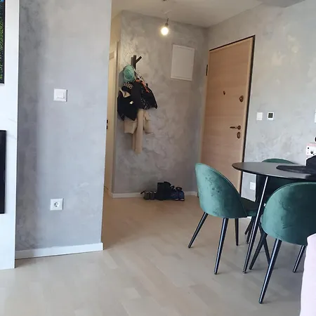 Luxury View Apartment *